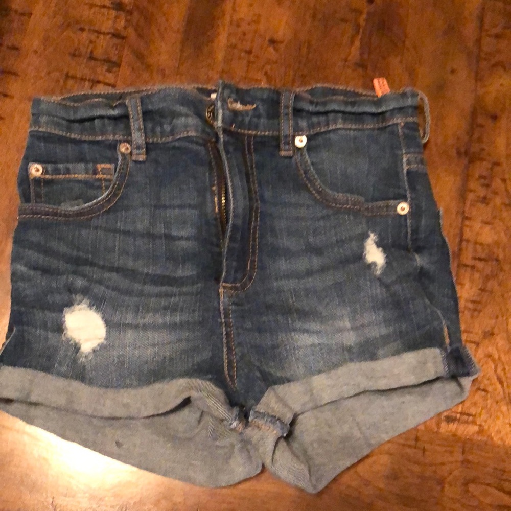 Womens size 0 garage Jean shorts